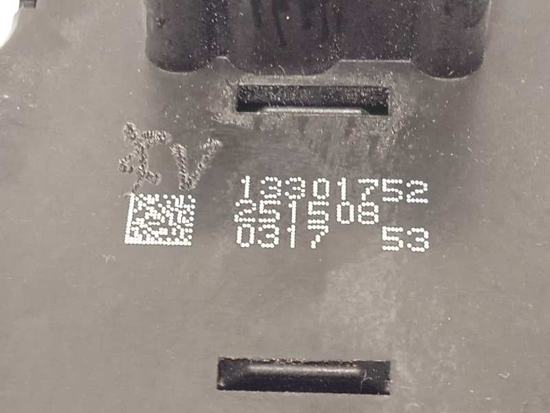 Recambio de mando luces para chevrolet orlando 2.0 diesel cat referencia OEM IAM 13301752  