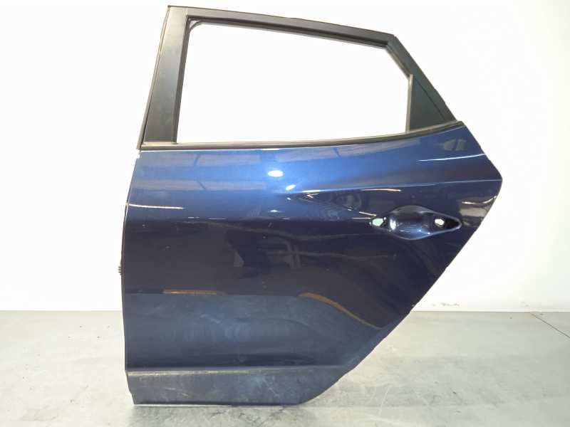 Recambio de puerta trasera izquierda para hyundai ix35 2.0 crdi cat referencia OEM IAM 770032Y000  