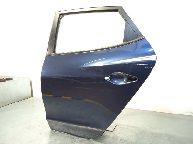Recambio de puerta trasera izquierda para hyundai ix35 2.0 crdi cat referencia OEM IAM 770032Y000  