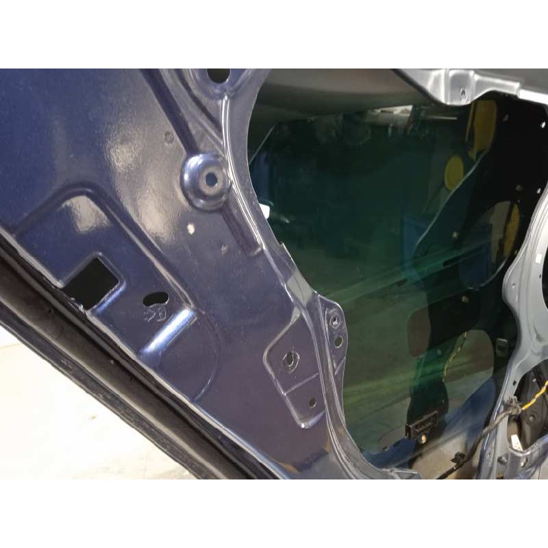 Recambio de puerta trasera izquierda para hyundai ix35 2.0 crdi cat referencia OEM IAM 770032Y000  