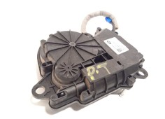 Recambio de motor cierre centralizado porton para land rover discovery sport 2.0 td4 cat referencia OEM IAM DK62404C10AD LR09018