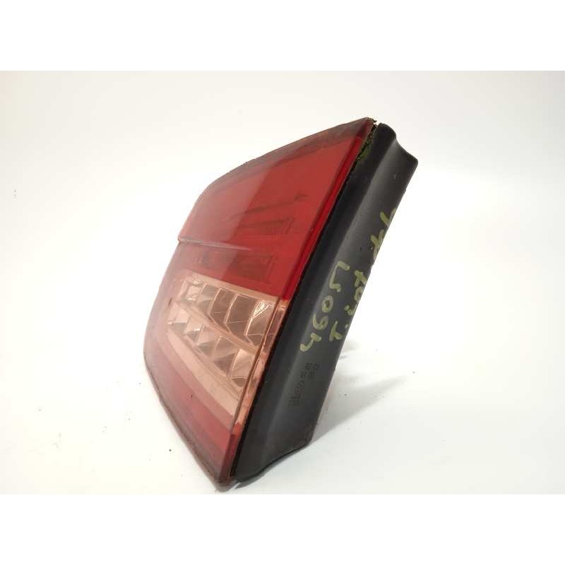 Recambio de piloto trasero derecho interior para citroën c5 berlina premier referencia OEM IAM 9687582980  