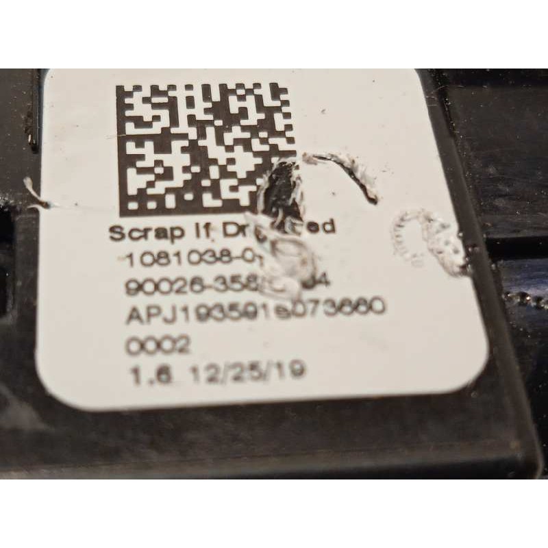 Recambio de mando elevalunas trasero derecho para tesla model 3 referencia OEM IAM 108103801E  