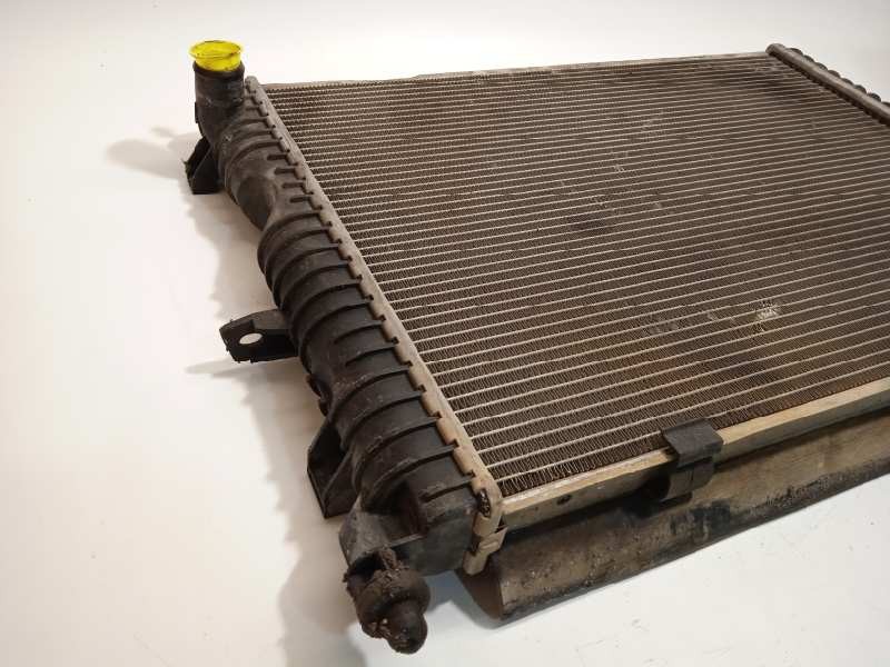 Recambio de radiador agua para land rover discovery (lt) 2.5 turbodiesel referencia OEM IAM PCC001050  PDK000080