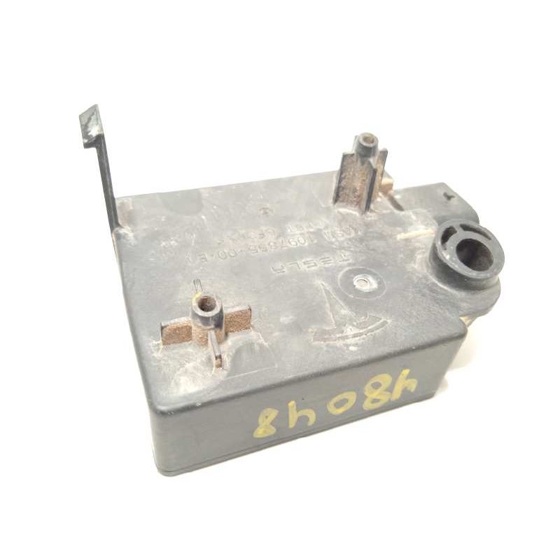 Recambio de modulo electronico para tesla model 3 referencia OEM IAM 109785590H  