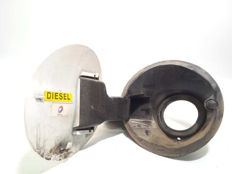 Recambio de tapa exterior combustible para peugeot 2008 (--.2013) style referencia OEM IAM 9677638880  