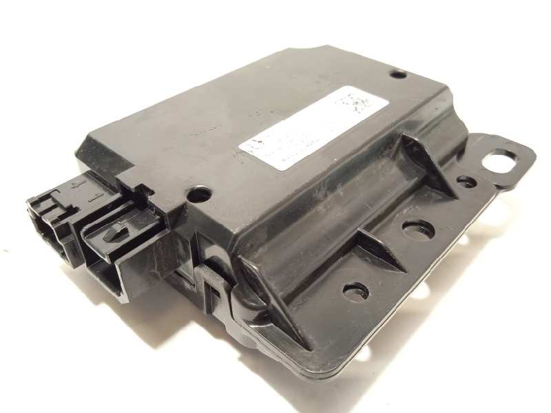 Recambio de modulo electronico para tesla model 3 referencia OEM IAM 109329500A  