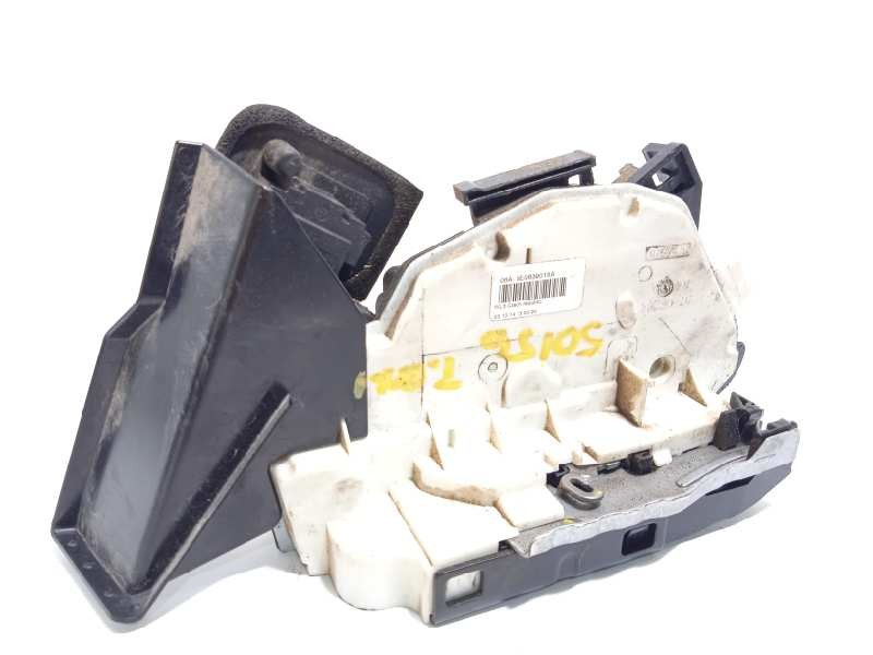 Recambio de cerradura puerta trasera derecha para skoda yeti 1.2 tsi referencia OEM IAM 5E0839016A  