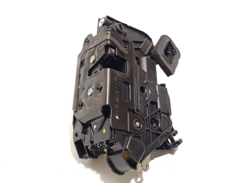 Recambio de cerradura puerta trasera izquierda para skoda yeti 1.2 tsi referencia OEM IAM 5E0839015A  