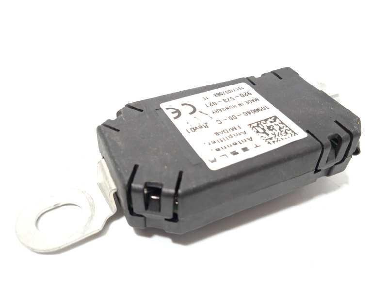 Recambio de antena para tesla model 3 referencia OEM IAM 109804600C  