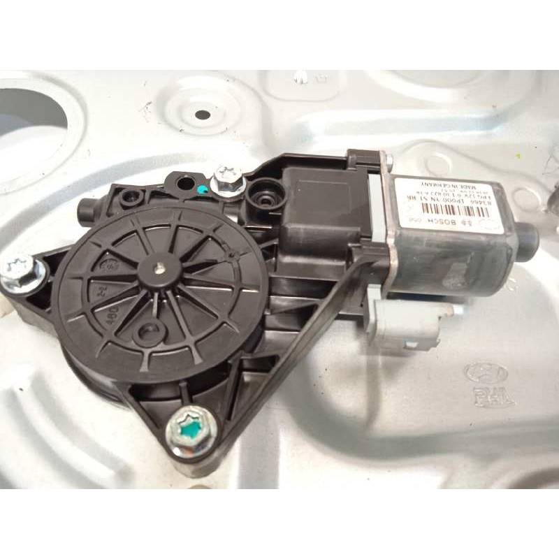 Recambio de elevalunas trasero derecho para hyundai ix20 1.6 crdi cat referencia OEM IAM 834801K010 0130822638 834601P000