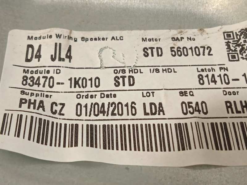 Recambio de elevalunas trasero izquierdo para hyundai ix20 1.6 crdi cat referencia OEM IAM 834701K010 0130822639 834501P000