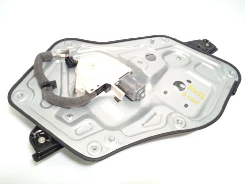 Recambio de elevalunas delantero derecho para skoda yeti 1.2 tsi referencia OEM IAM 5L0837402A  8K0959812A