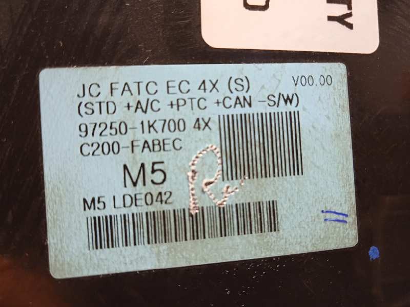 Recambio de mando climatizador para hyundai ix20 1.6 crdi cat referencia OEM IAM 972501K7004X  