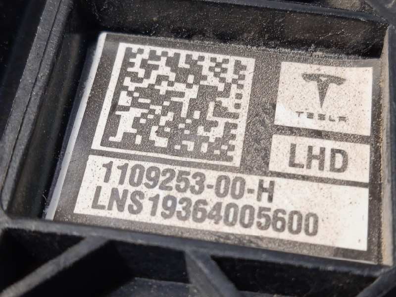 Recambio de embellecedor para tesla model 3 referencia OEM IAM 110925300H  110044100E