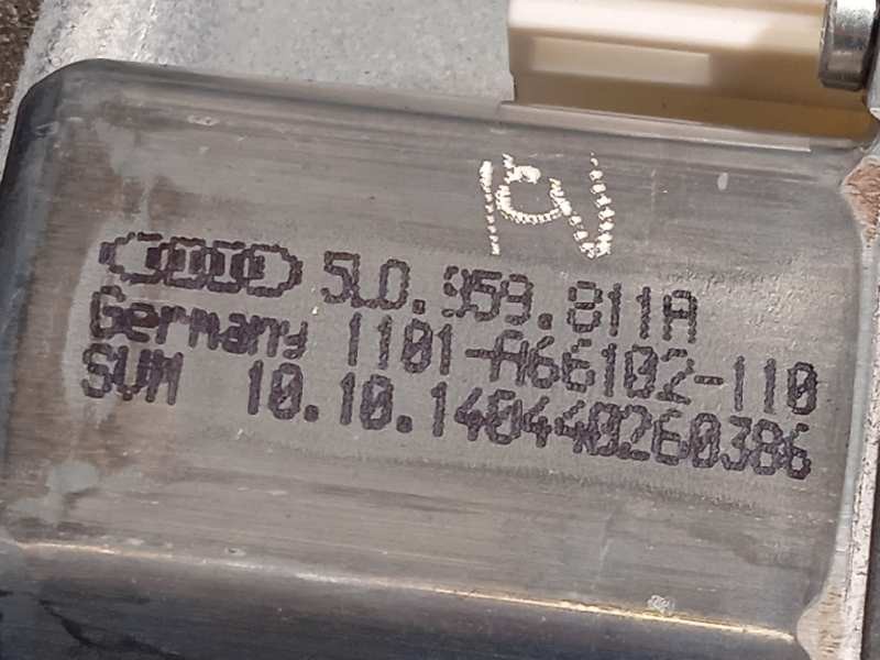 Recambio de elevalunas trasero izquierdo para skoda yeti 1.2 tsi referencia OEM IAM 5L0839401B  5L0959811A