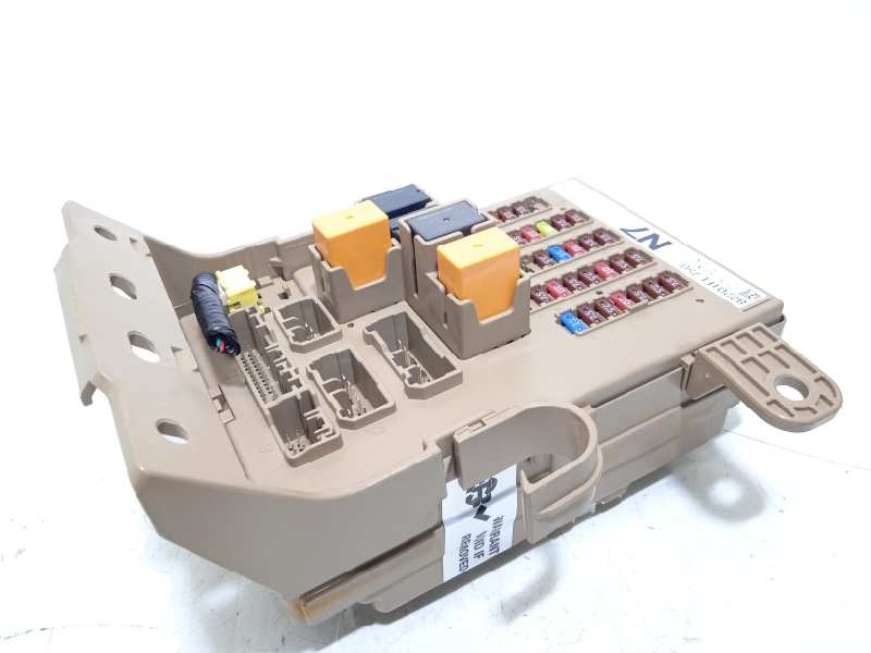 Recambio de caja reles / fusibles para subaru xv (g5) 1.6 cat referencia OEM IAM 82201FL750  