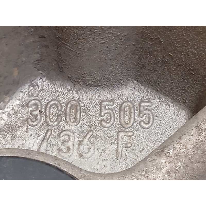 Recambio de mangueta trasera derecha para skoda yeti 1.2 tsi referencia OEM IAM 3C0505436F 3G0598611A 3C0505434K