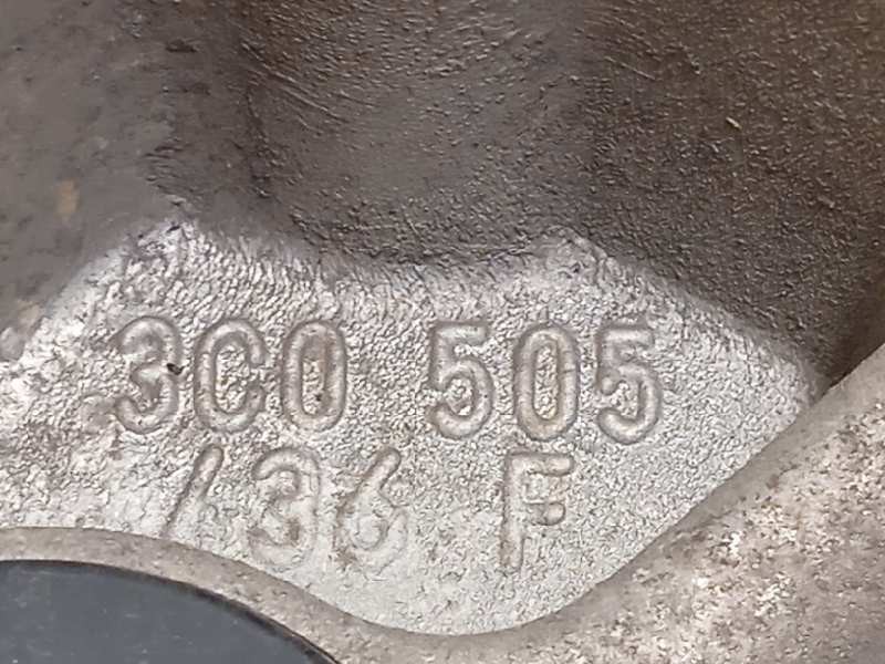 Recambio de mangueta trasera derecha para skoda yeti 1.2 tsi referencia OEM IAM 3C0505436F 3G0598611A 3C0505434K