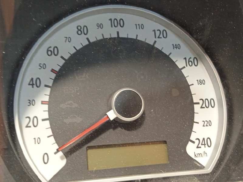 Recambio de cuadro instrumentos para kia cee´d 1.6 crdi cat referencia OEM IAM 940031H270  