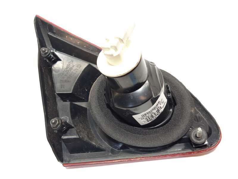 Recambio de piloto trasero derecho interior para nissan qashqai (j10) acenta referencia OEM IAM 26550JD800  