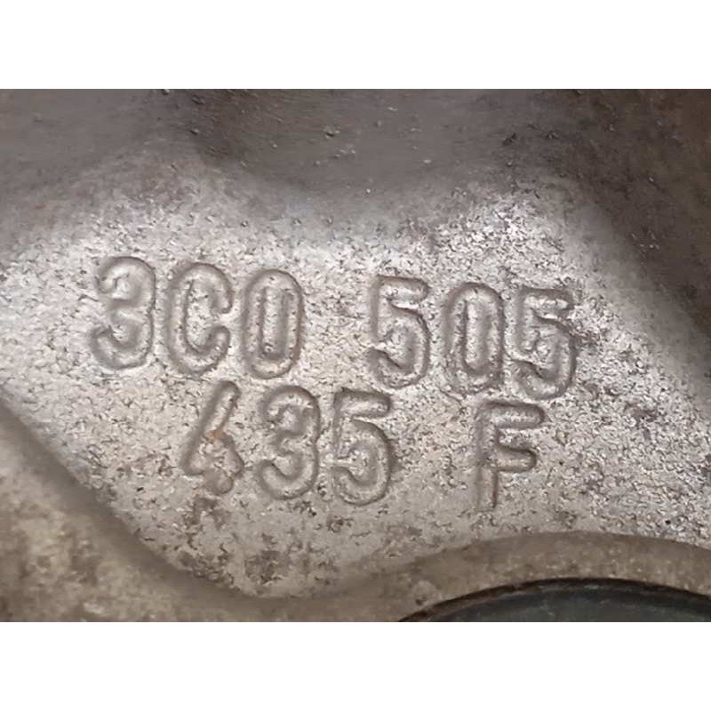 Recambio de mangueta trasera izquierda para skoda yeti 1.2 tsi referencia OEM IAM 3C0505435F 3G0598611A 3C0505433K