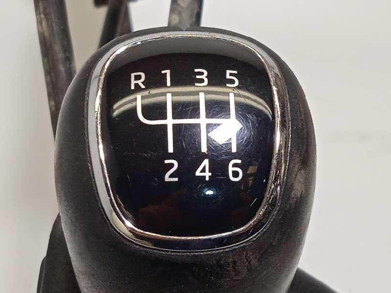 Recambio de palanca cambio para skoda yeti 1.2 tsi referencia OEM IAM 5K0711049C 1K0711091A 1Q0711265B