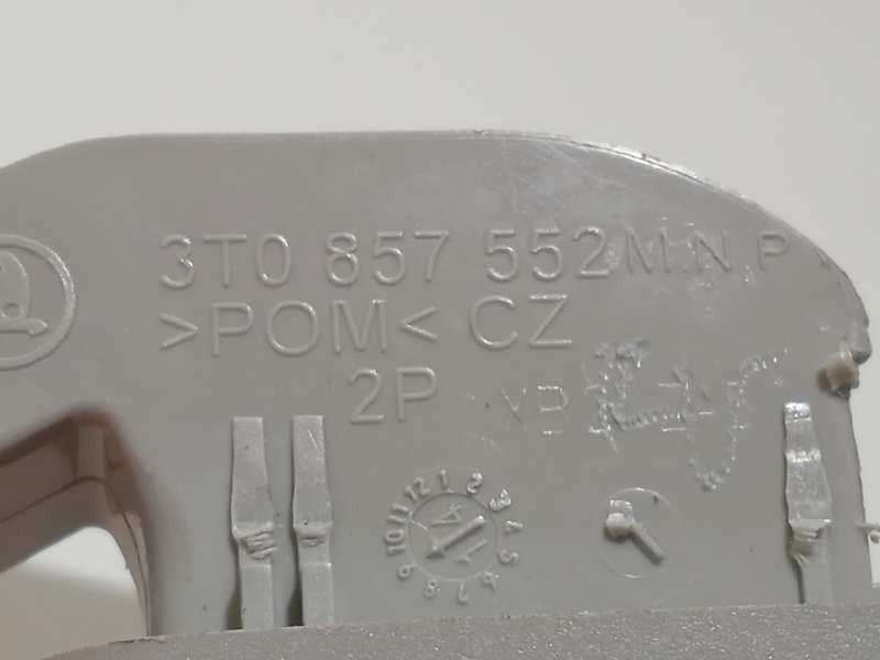 Recambio de parasol derecho para skoda yeti 1.2 tsi referencia OEM IAM 3T0857552M  3T0857552M2F4