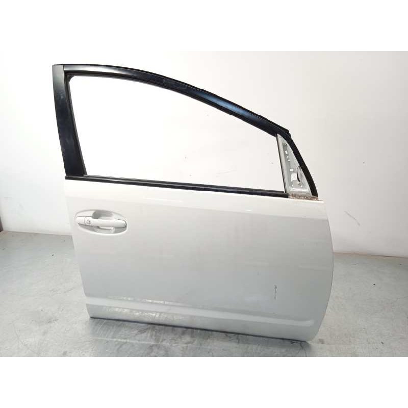 Recambio de puerta delantera derecha para toyota prius (nhw20) 1.5 cat referencia OEM IAM 6700147040  