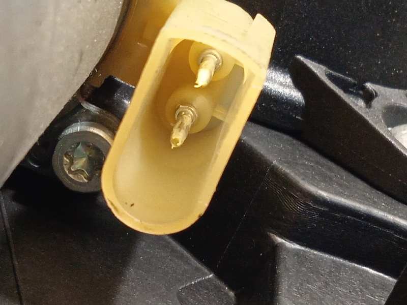 Recambio de elevalunas delantero derecho para ford fusion (cbk) ambiente referencia OEM IAM 2S61A045H16A  