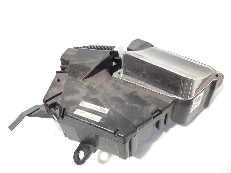 Recambio de pantalla multifuncion para toyota prius (nhw30) plug-in hybrid advance referencia OEM IAM 8310847020  