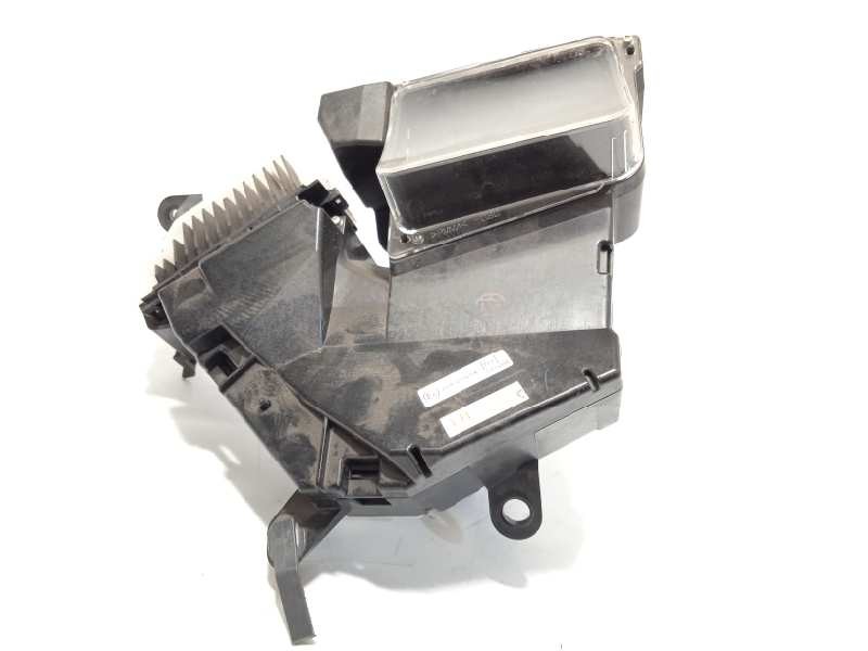 Recambio de pantalla multifuncion para toyota prius (nhw30) plug-in hybrid advance referencia OEM IAM 8310847020  