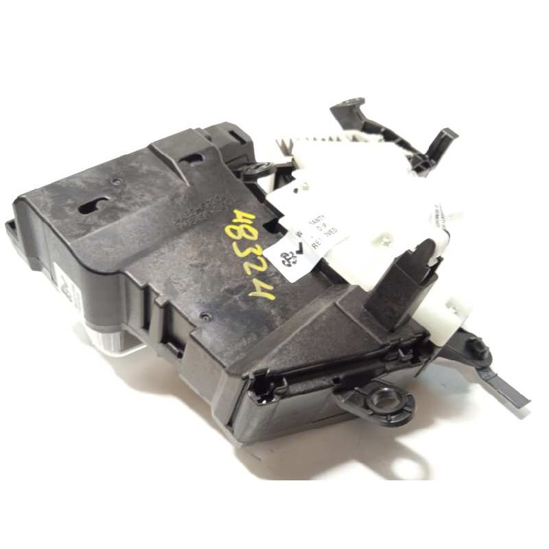 Recambio de pantalla multifuncion para toyota prius (nhw30) plug-in hybrid advance referencia OEM IAM 8310847020  