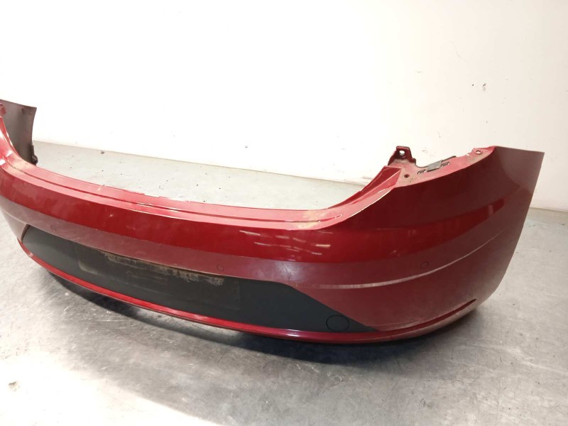 Recambio de paragolpes trasero para seat leon (5f1) fr referencia OEM IAM 5F0807421AB  5F0807421ABGRU