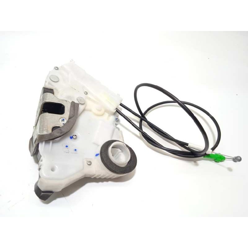 Recambio de cerradura puerta delantera derecha para toyota yaris active referencia OEM IAM 690300D320  