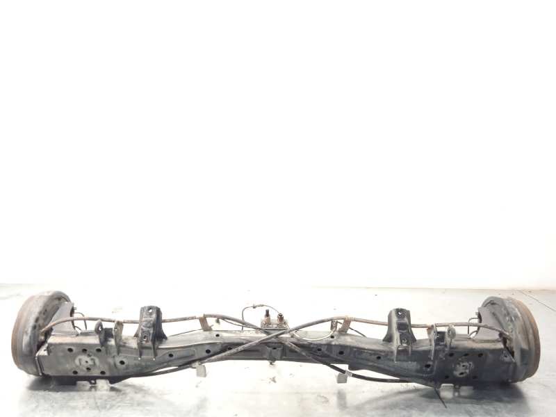 Recambio de puente trasero para nissan nv 200 (m20) 1.5 dci cat referencia OEM IAM 43010BJ00A  43010BJ00B