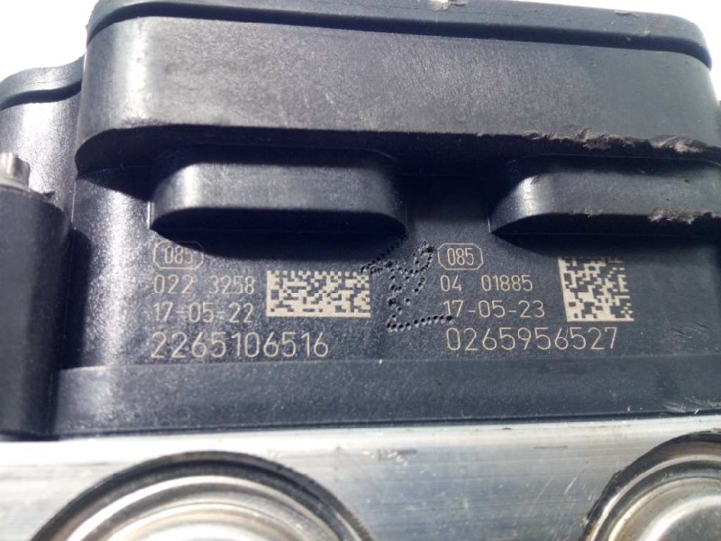 Recambio de abs para renault kadjar tech road referencia OEM IAM 476605200R 2265106516 269829