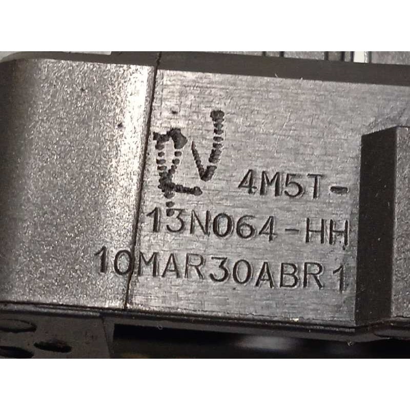 Recambio de mando intermitentes para ford kuga (cbv) titanium referencia OEM IAM AM5T13N064HH  3M5T6475AE