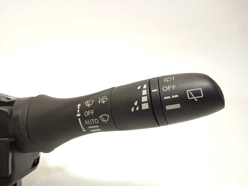 Recambio de mando intermitentes para nissan x-trail (t32) 1.6 dci turbodiesel cat referencia OEM IAM 255604CB5A  