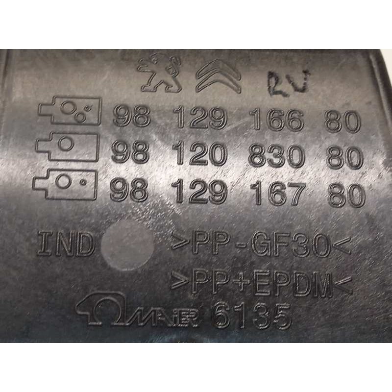 Recambio de tapa exterior combustible para citroën c3 1.2 12v vti / puretech referencia OEM IAM 9812918180  9812916680