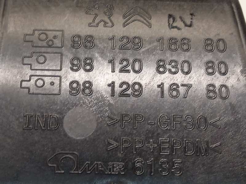 Recambio de tapa exterior combustible para citroën c3 1.2 12v vti / puretech referencia OEM IAM 9812918180  9812916680