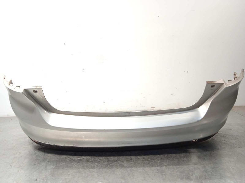 Recambio de paragolpes trasero para ford focus lim. (cb8) trend referencia OEM IAM 1852397  BM51A17906AHXWAA