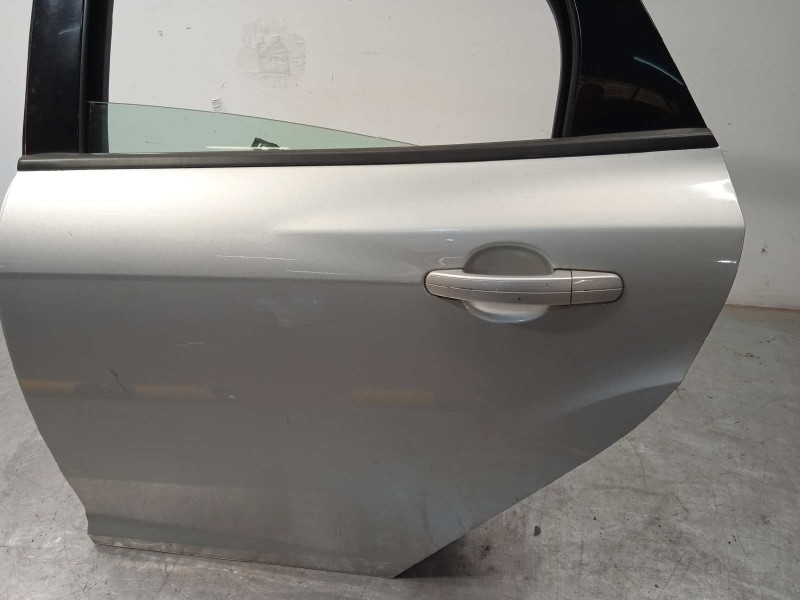 Recambio de puerta trasera izquierda para ford focus lim. (cb8) trend referencia OEM IAM 2172760  PBM51A24631BF