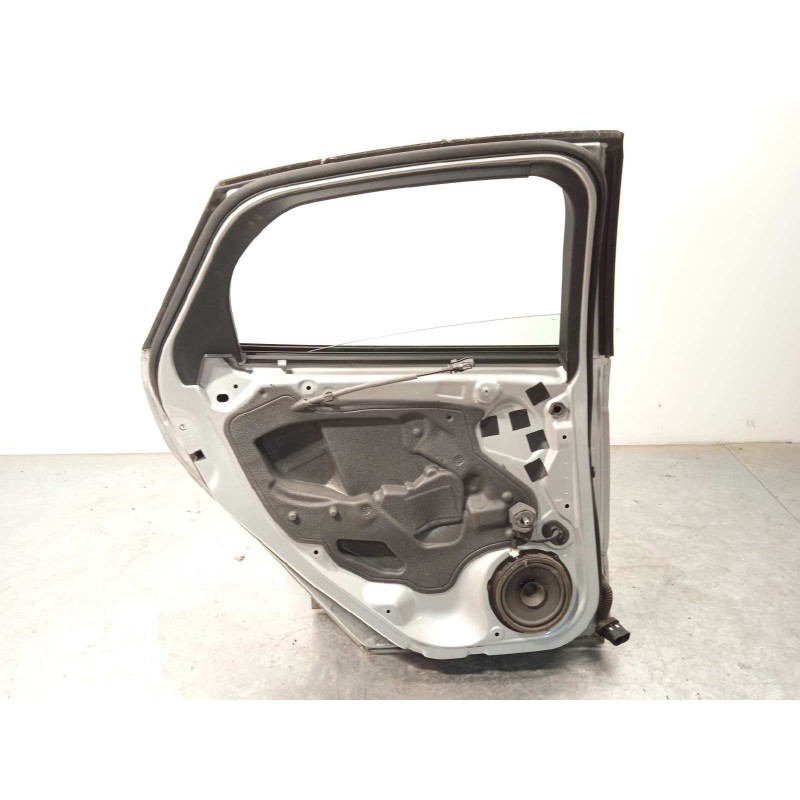 Recambio de puerta trasera izquierda para ford focus lim. (cb8) trend referencia OEM IAM 2172760  PBM51A24631BF