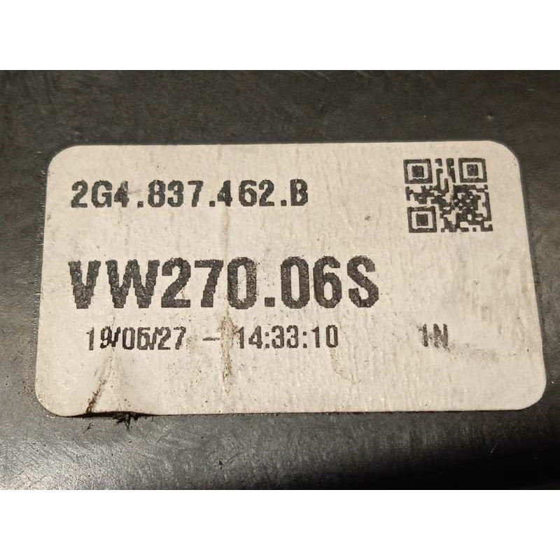 Recambio de elevalunas delantero derecho para volkswagen polo 1.0 tsi referencia OEM IAM 2G4837462B  2Q1959406B