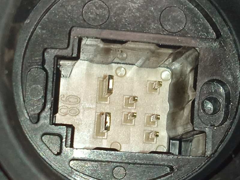 Recambio de elevalunas trasero derecho para toyota prius (zvw50) basis referencia OEM IAM 8572047150  