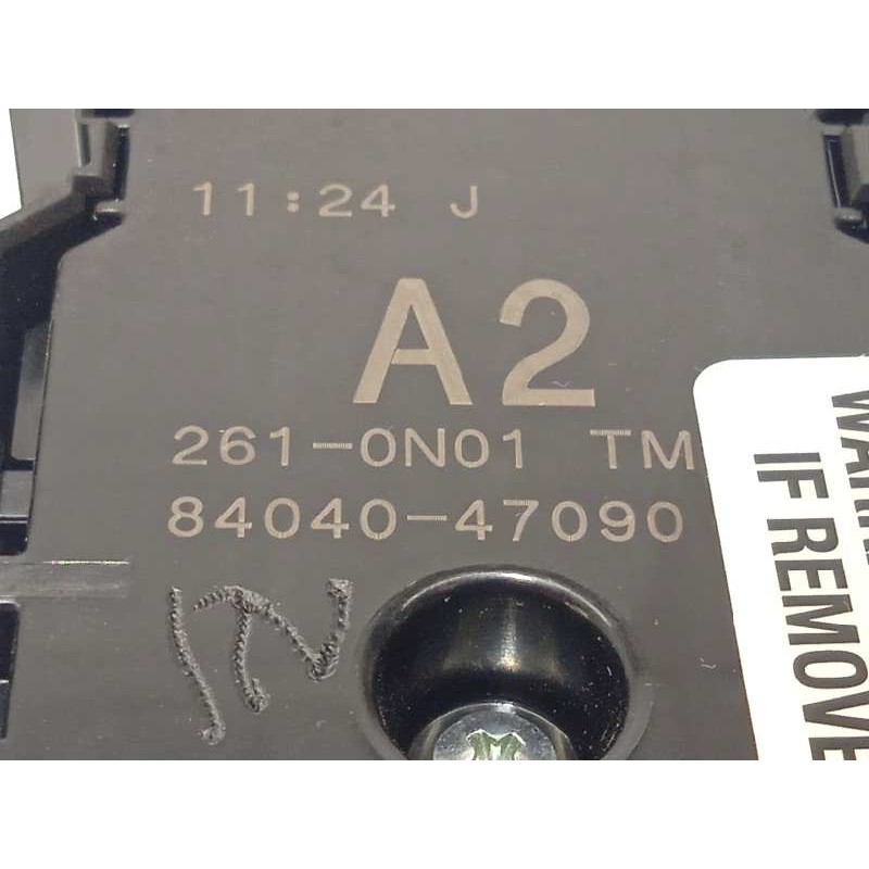 Recambio de mando elevalunas delantero izquierdo para toyota prius (zvw50) basis referencia OEM IAM 8404047090  
