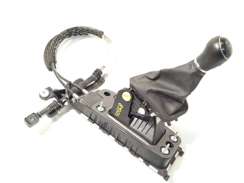 Recambio de palanca cambio para volkswagen polo 1.0 tsi referencia OEM IAM 2Q0711049J  