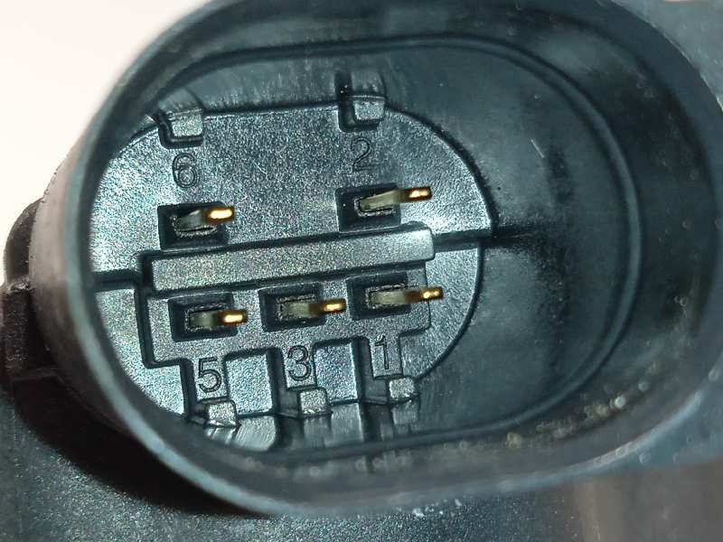 Recambio de valvula egr para volkswagen golf viii lim. (cd1) style referencia OEM IAM 05L131501M  