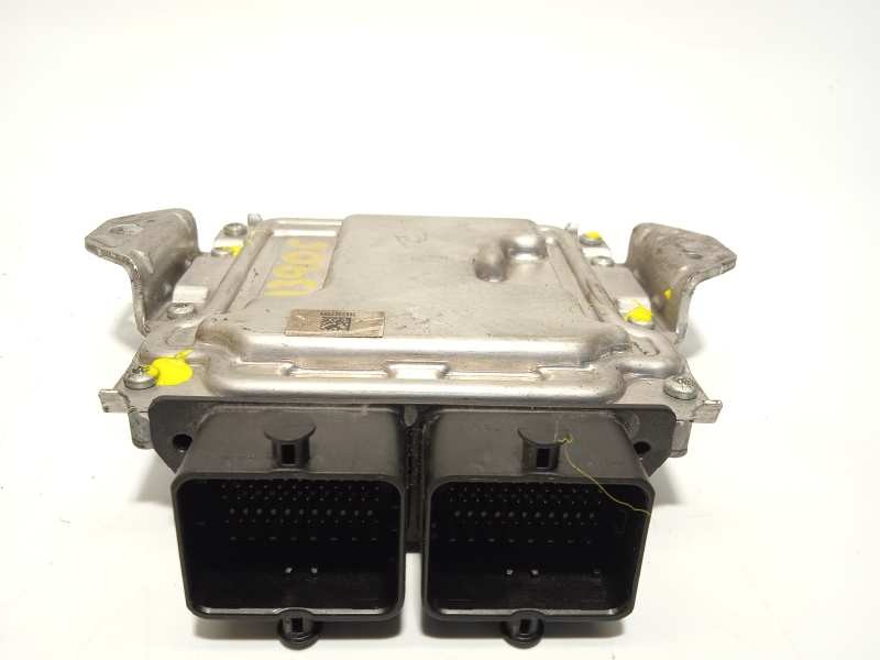 Recambio de centralita motor uce para suzuki swift azg (nz) glx referencia OEM IAM 3391069L01  0261S07288